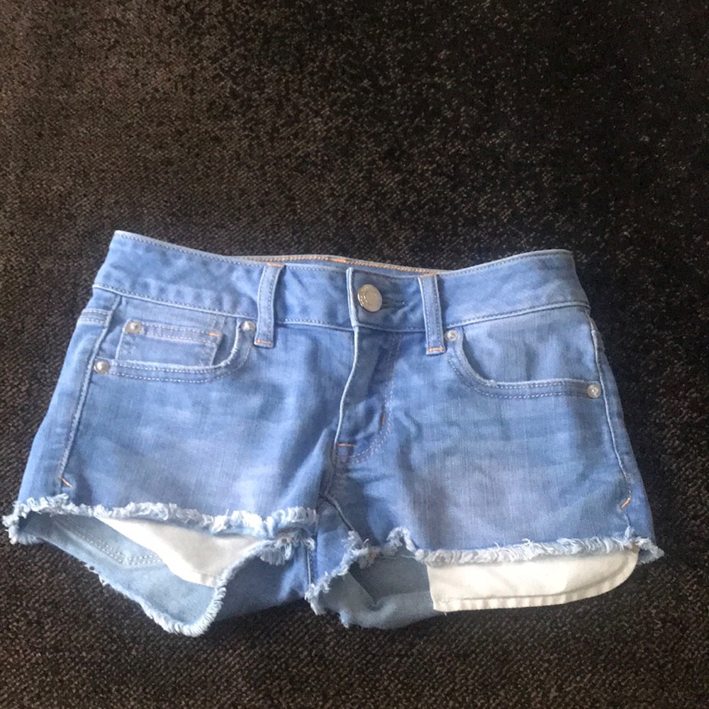 American Eagle super stretch shortie shorts